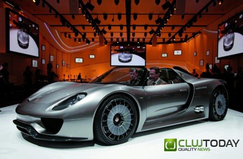 Auto: Porsche 918 Super Hybrid Spyder, un concept aproape de produc�ia �n serie