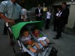 Premierul, amenin�at cu o reclama�ie la CNCD �n cazul v�rstei de pensionare pentru ta�i