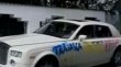 Limuzina lui Dan Diaconescu a fost m�zg�lit� cu vopsea